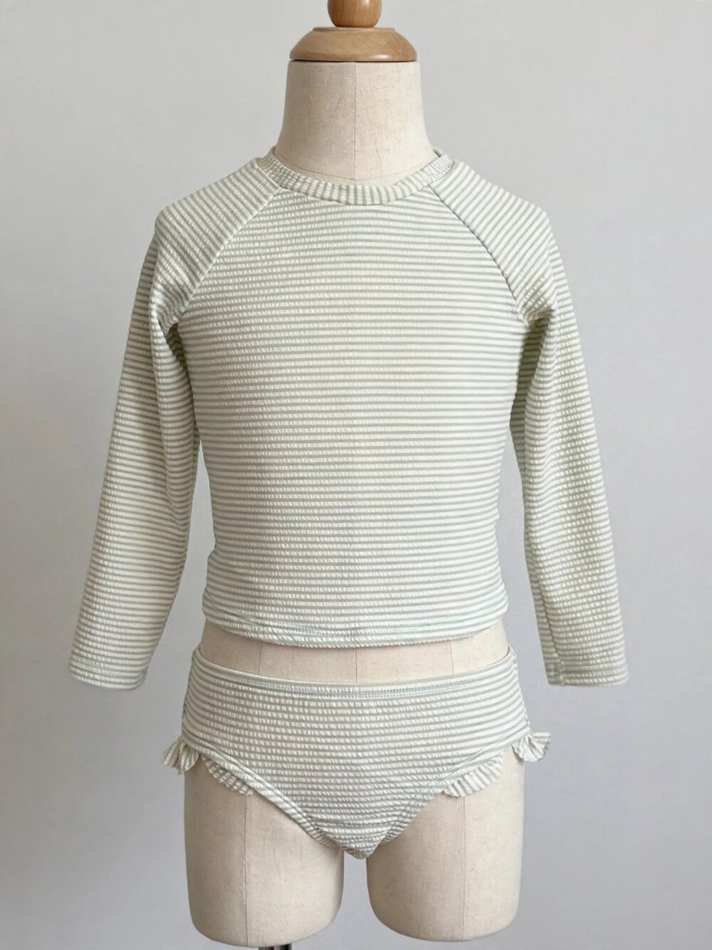 Cat & Jack Rash Guard Swim Set 4T Cream Stripe Long Sleeve 2 Piece